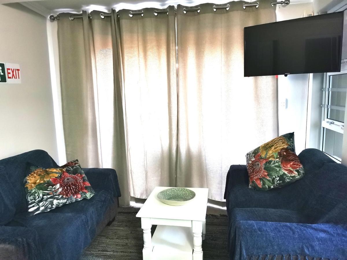 Appartamento Mulberry Gardens Self Catering Swakopmund Esterno foto