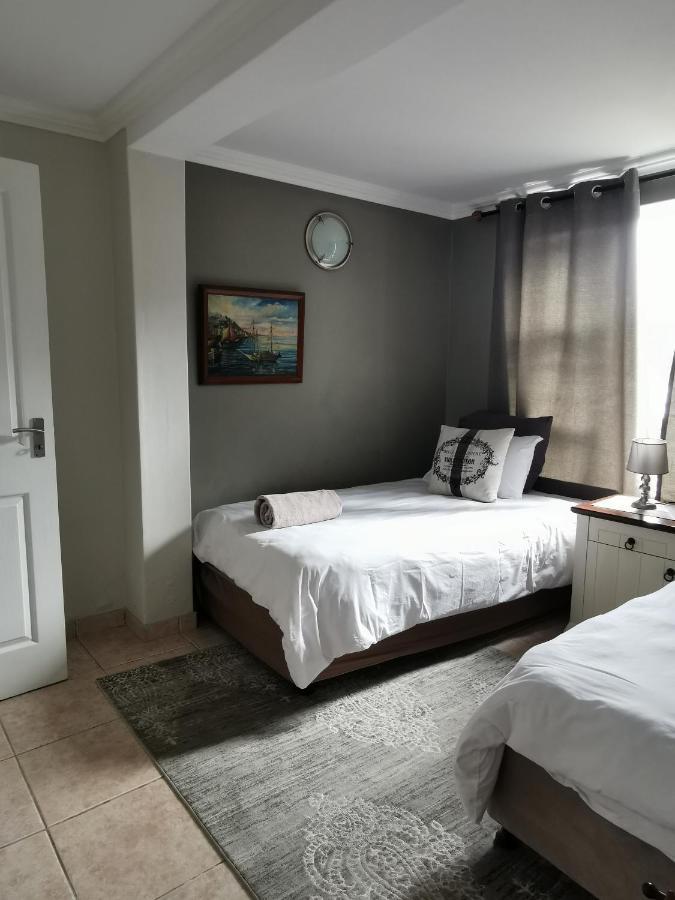 Appartamento Mulberry Gardens Self Catering Swakopmund Esterno foto